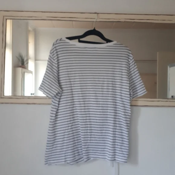 Sportsgirl Striped Ruched basic Tee Size large - Picture 10 of 11